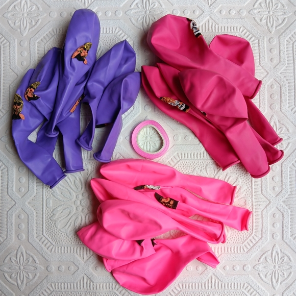 Taylor Swift Birthday Party Decoration Kit - Picture 11 of 17